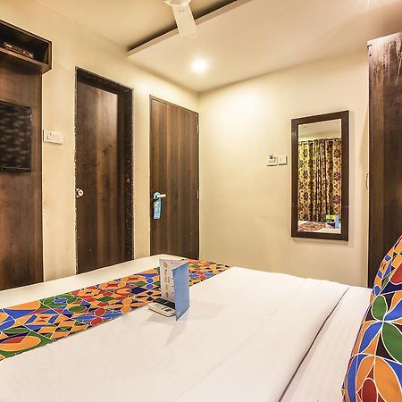 Hygienic Hotel Liberty Plaza Мумбаи Экстерьер фото