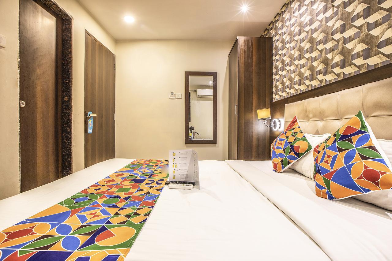 Hygienic Hotel Liberty Plaza Мумбаи Экстерьер фото